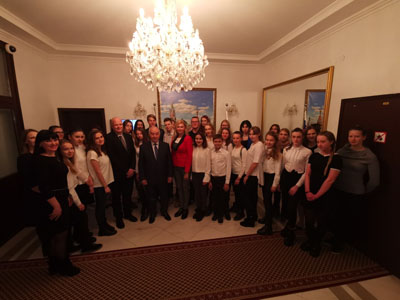Фото с Чрезвычайным и Полномочным Послом РФ в Республике Словения Д.Г. Завгаевым